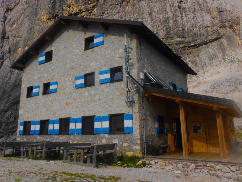 Rifugio Velo Della Madonna Hotel San Martino Di Castrozza Buitenkant foto